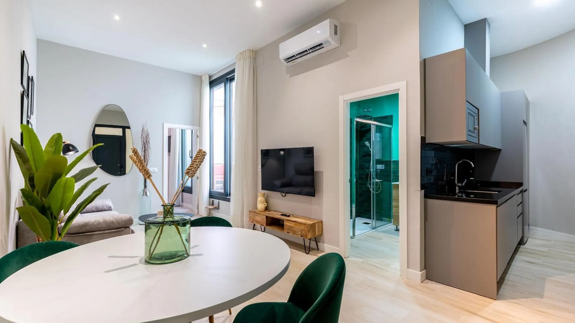 Rentalsevilla Plaza De San Quintin II Lägenhet Sevilla